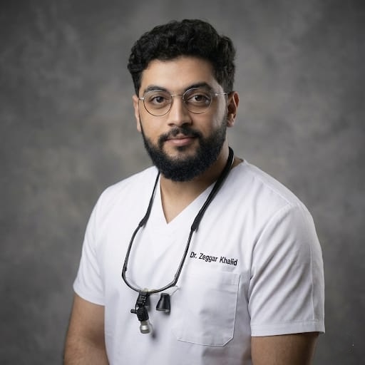 Dr Khalid Zeggar, fondateur du Centre Dentaire Zeggar, chirurgien-dentiste implantologue à Sidi Othmane Casablanca